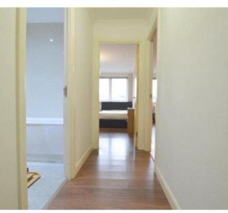 Spacious Modern Flat In Luton Town Centre Exterior photo