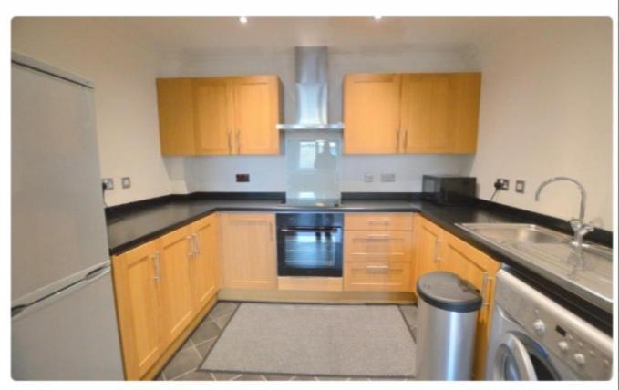Spacious Modern Flat In Luton Town Centre Exterior photo